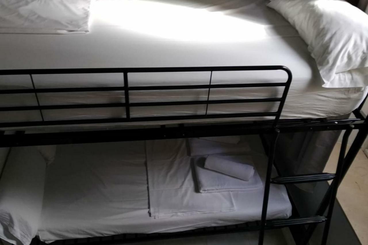Mini Studio Centrico Apartment Malaga Ngoại thất bức ảnh